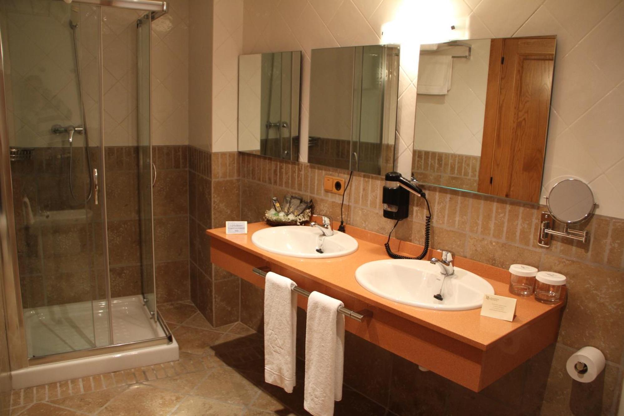 Hotel Palacio Dos Olivos Galdeano ห้อง รูปภาพ