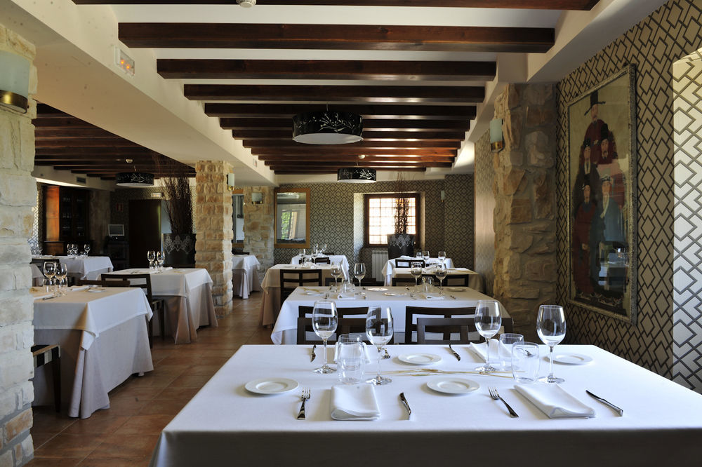 Hotel Palacio Dos Olivos Galdeano ร้านอาหาร รูปภาพ